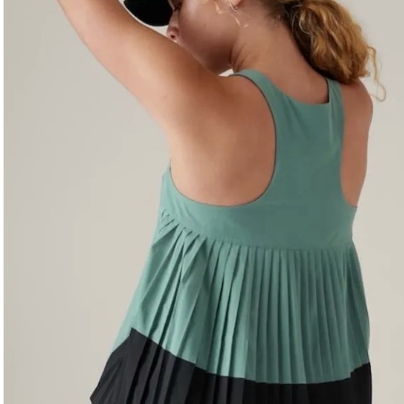 Athleta pleated tank nwt size xl swing forward - Picture 2 of 4